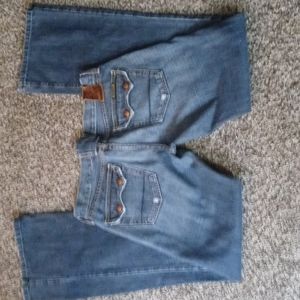 Lucky Brand Dungarees rodeo queen style jean 26